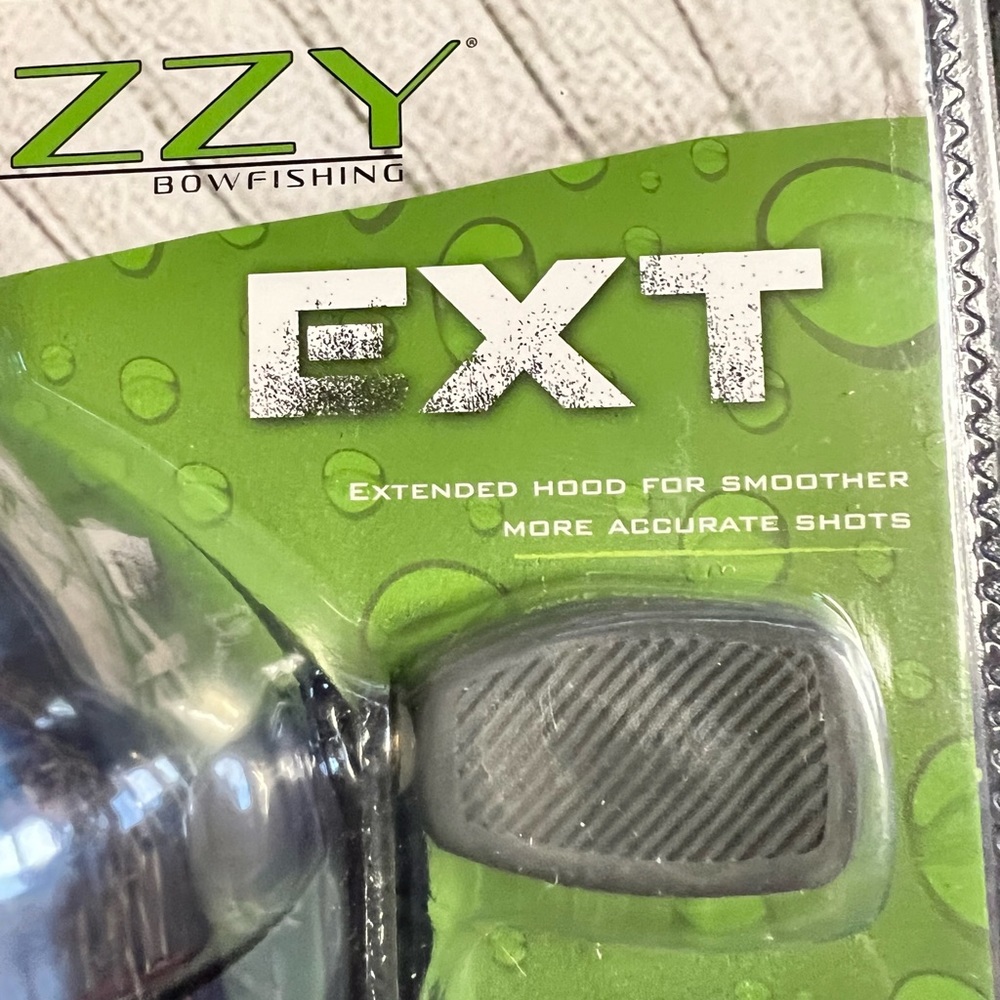 Muzzy Bowfishing EXT Reel with Tournament Bowfishing Line - Picture 4 of 8